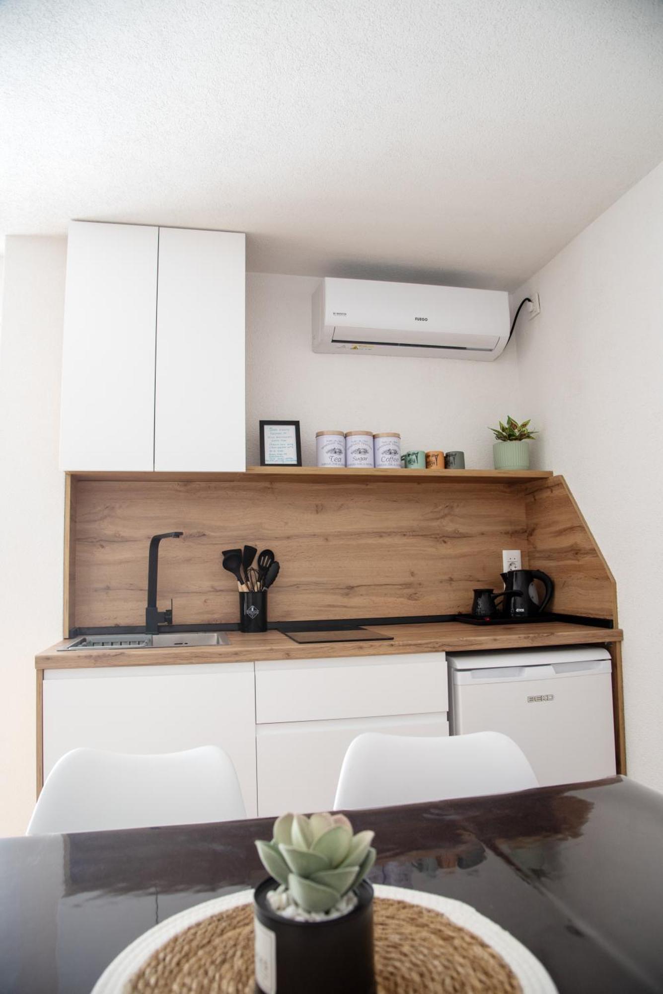 Konstantin View Apartment *